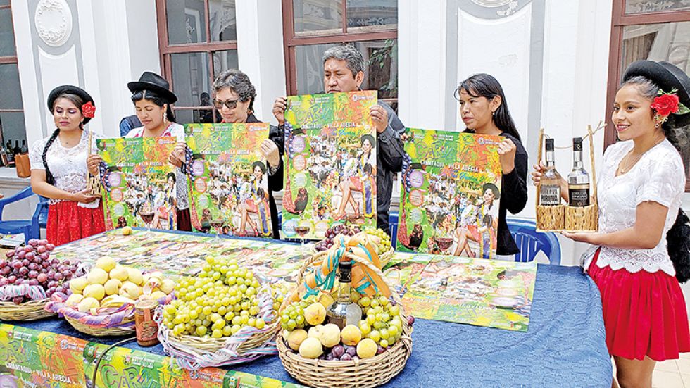 LANZAMIENTO. Acto de presentación del Carnaval del municipio cinteño, en la Gobernación.