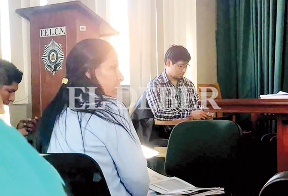 INVESTIGACIÓN. Dora Vallejos compareció ante el juez Manuel Baptista en una audiencia de medidas cautelares que duró casi seis horas.