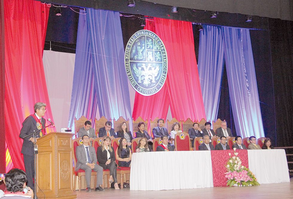 DISCURSO. El rector de San Francisco Xavier, Sergio Padilla, evaluó la situación de la universidad.