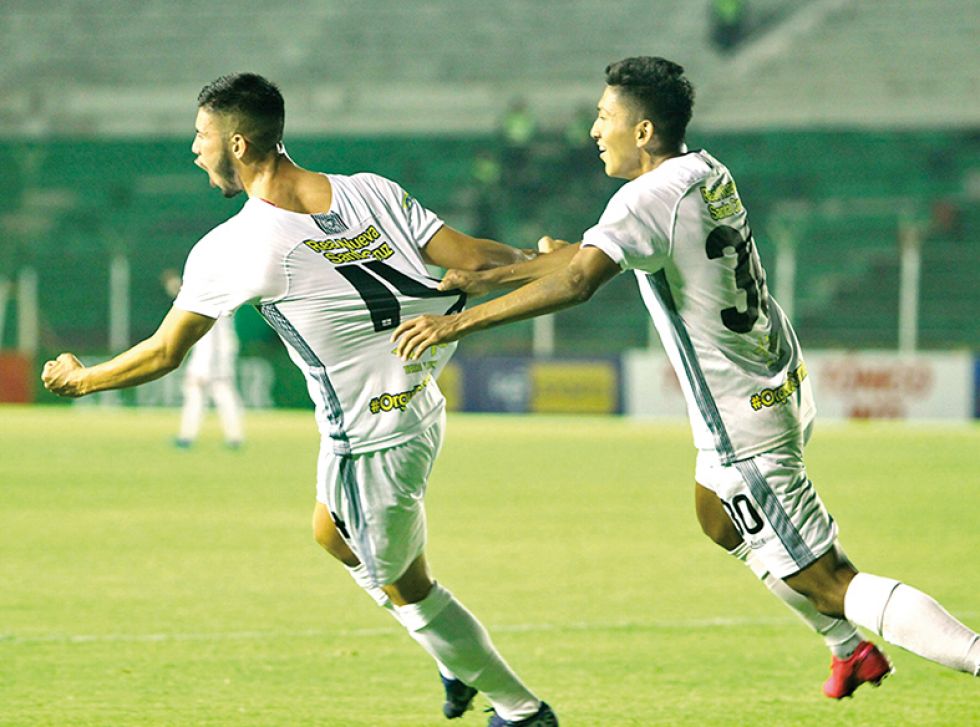 La celebración de los jugadores del conjunto albo.