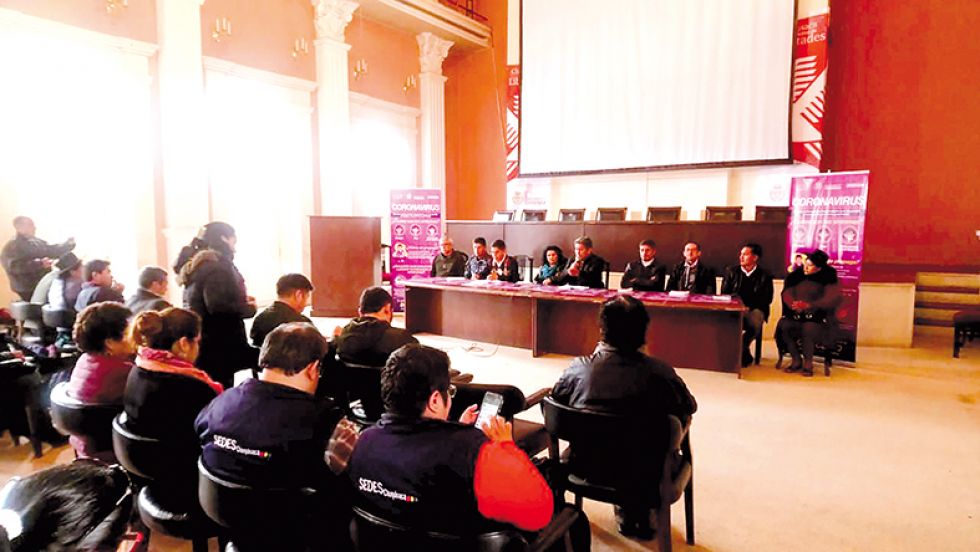 REUNIÓN. El COED decide enviar una carta a la Presidenta para pedir cuarentena total.