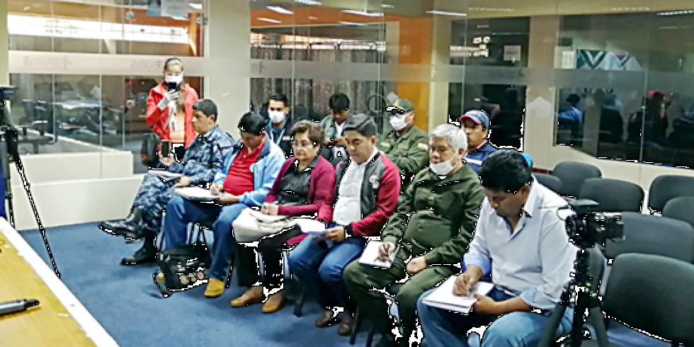 covid-19. Reunión de coordinación de autoridades locales con el Ministro de Deportes (c).