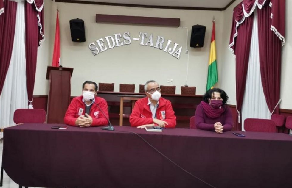 Autoridades del Servicio Departamental de Salud de Tarija.