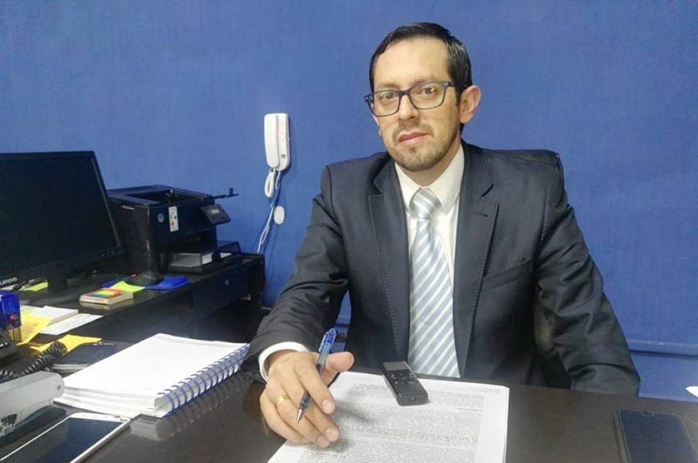 El fiscal departamental de Chuquisaca, Mauricio Nava Morales.