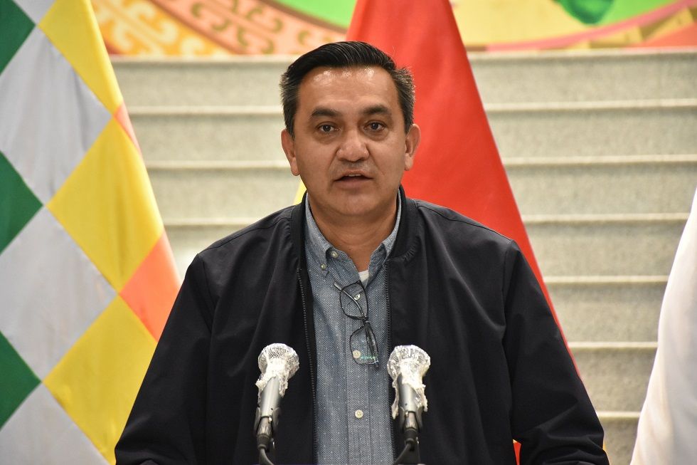 El ministro de la Presidencia, Yerko Núñez, en una conferencia de prensa antes del contagio.