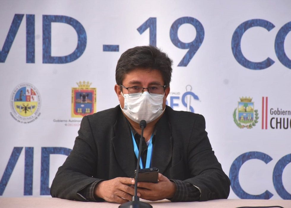 El jefe de Epidemiología del Sedes, Jhonny Camacho, en la conferencia de prensa de hoy.