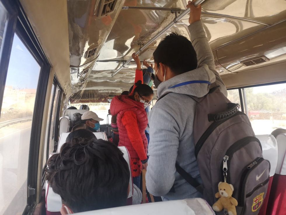 Durante los últimos días, denunciaron que los micros excedían el límite de pasajeros.