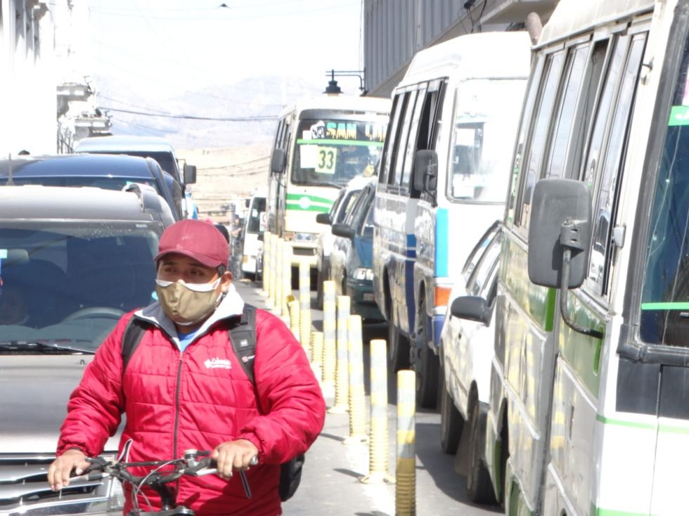 El transporte público volvió y las medidas de seguridad se flexibilizaron en Sucre.