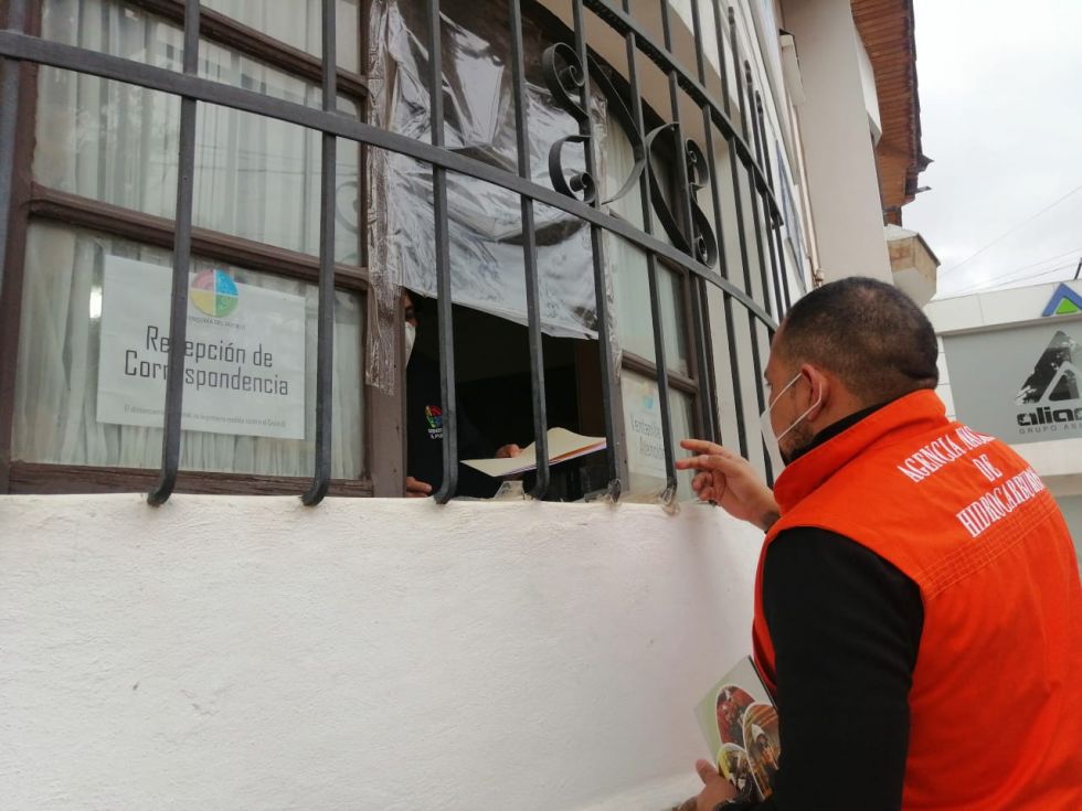 El director distrital de la ANH, Marcel Moscoso, presentó una denuncia en la Defensoría del Pueblo.