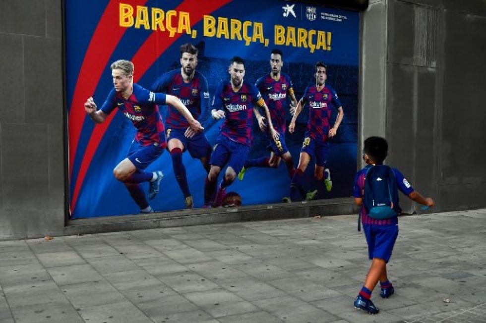 Messi volvió a entrenar con sus compañeros.