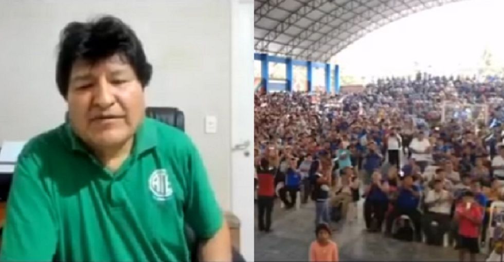 Evo Morales intervino en un encuentro de las federaciones del Trópico de Cochabamba.