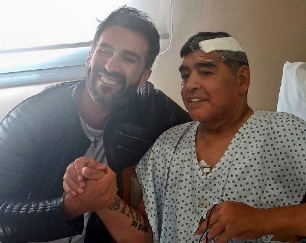 El ídolo del fútbol mundial deja el hospital.