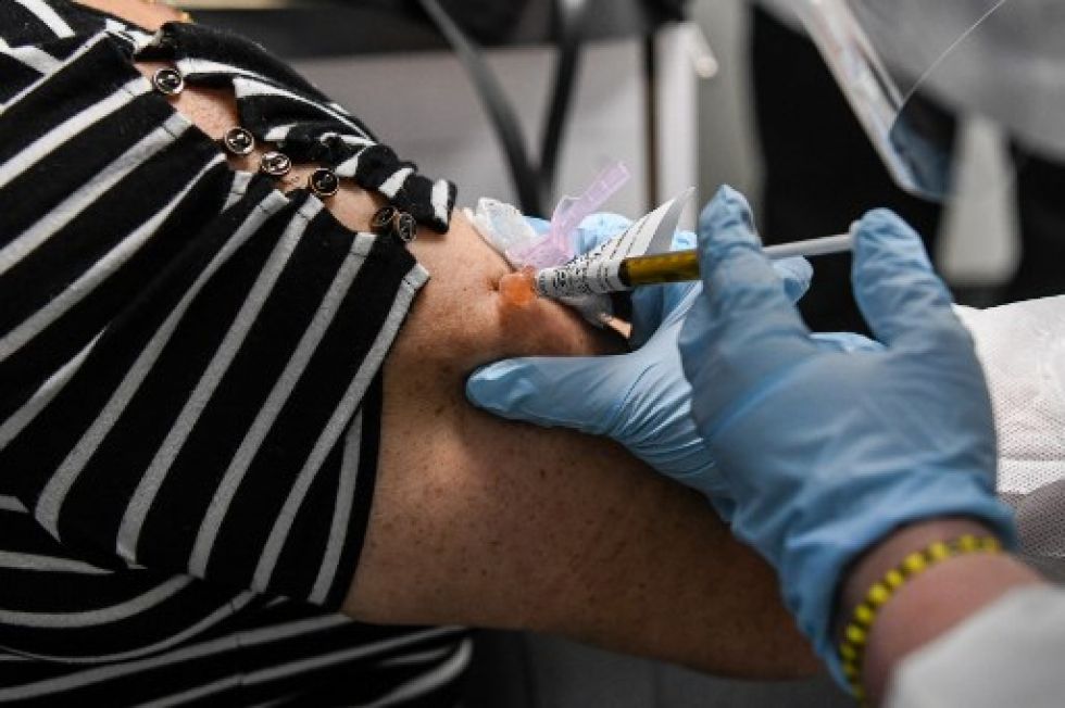 En Estados Unidos se determinó que el personal de salud será uno de los grupos en vacunarse primero.