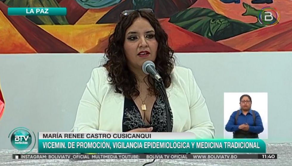 La La viceministra de Promoción, Vigilancia Epidemiológica y Medicina Tradicional, María Renne Castro, durante su conferencia de prensa de este martes.