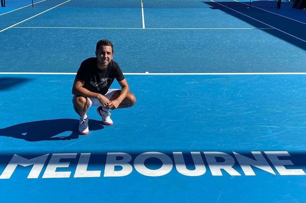El tenista boliviano Hugo Dellien ahora se prepara para el Abierto de Australia.