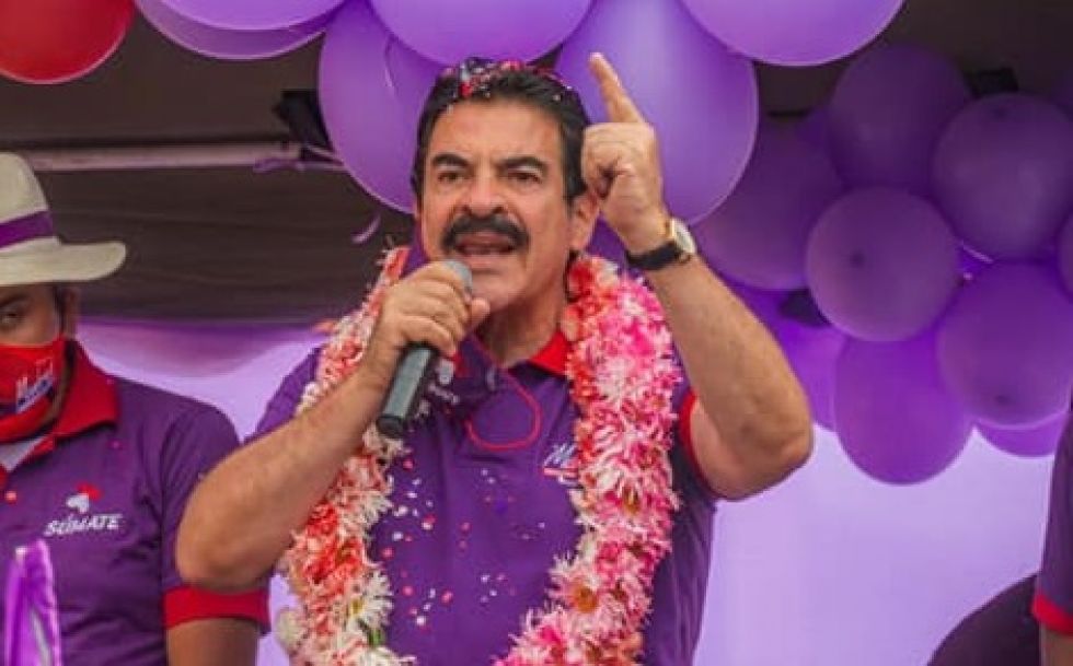 El exprefecto de Cochabamba, Manfred Reyes Villa.