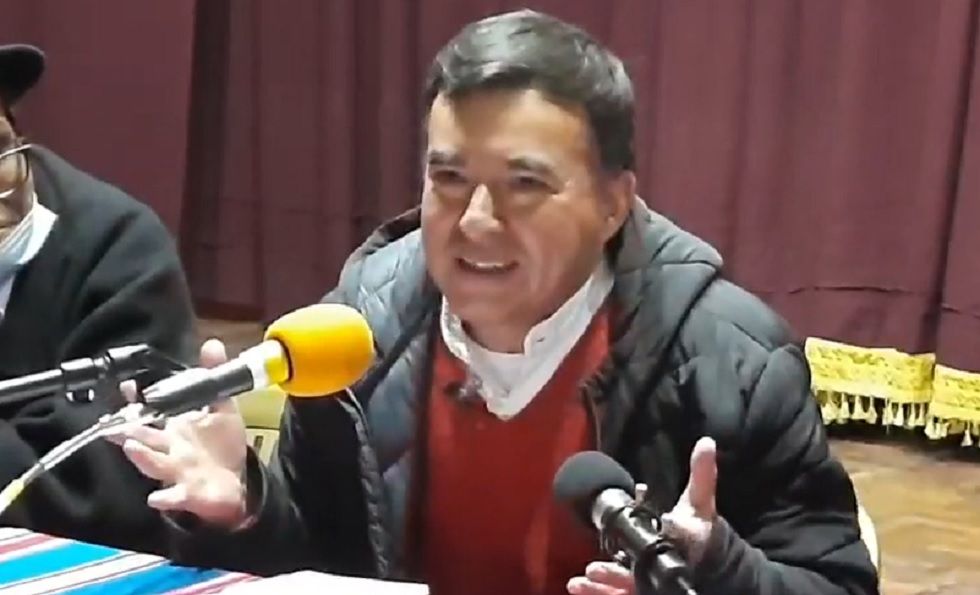 El exministro Juan Ramón Quintana participó en un encuentro con sectores sociales.