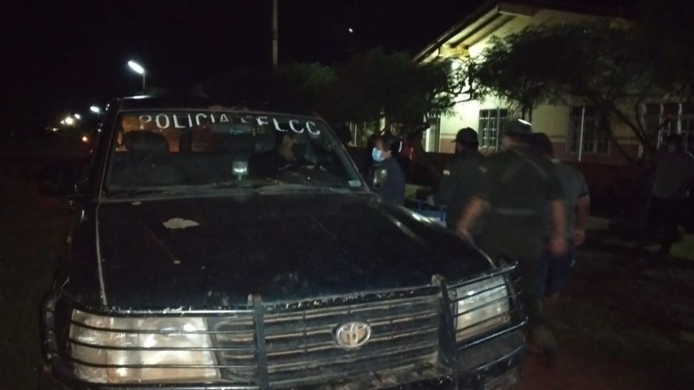 El operativo policial para la recuperación de las vacunas en Guayaramerín.
