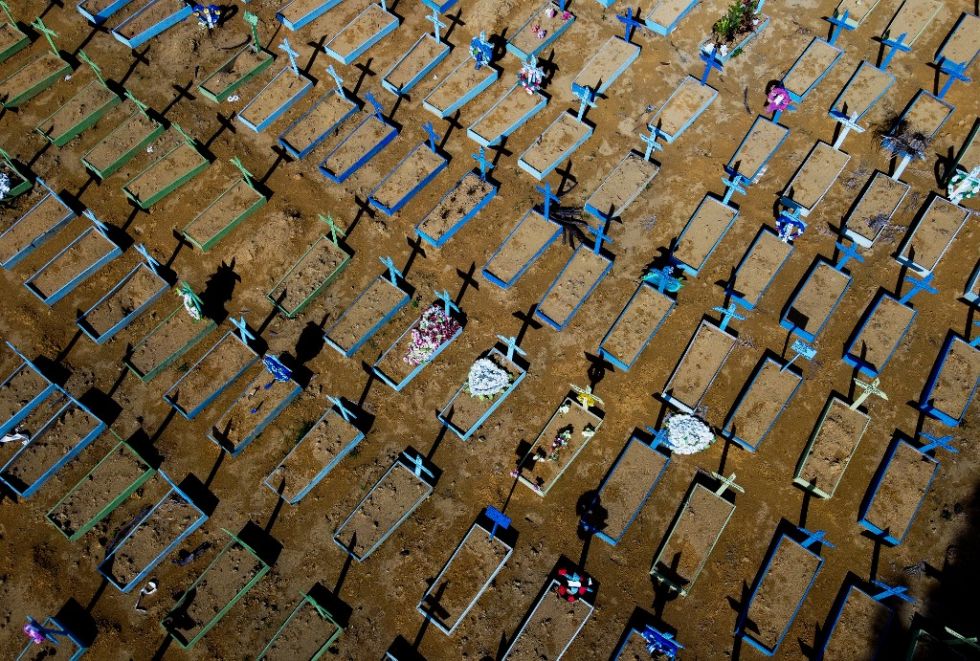 Una imagen del cementerio de Nossa Senhora Aparecida en Manaus, estado de Amazonas, Brasil.