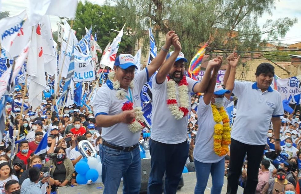 El presidente Luis Arce, durante el cierre de campaña del candidato del MAS en Tarija.