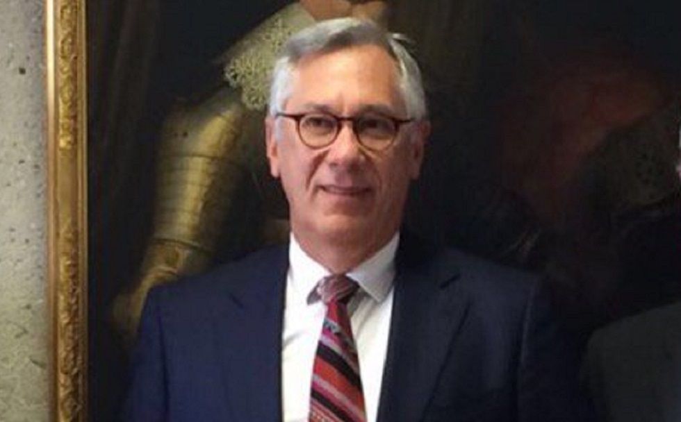 Eduardo Rodríguez Veltzé, expresidente de Bolivia, se recupera del covid-19.
