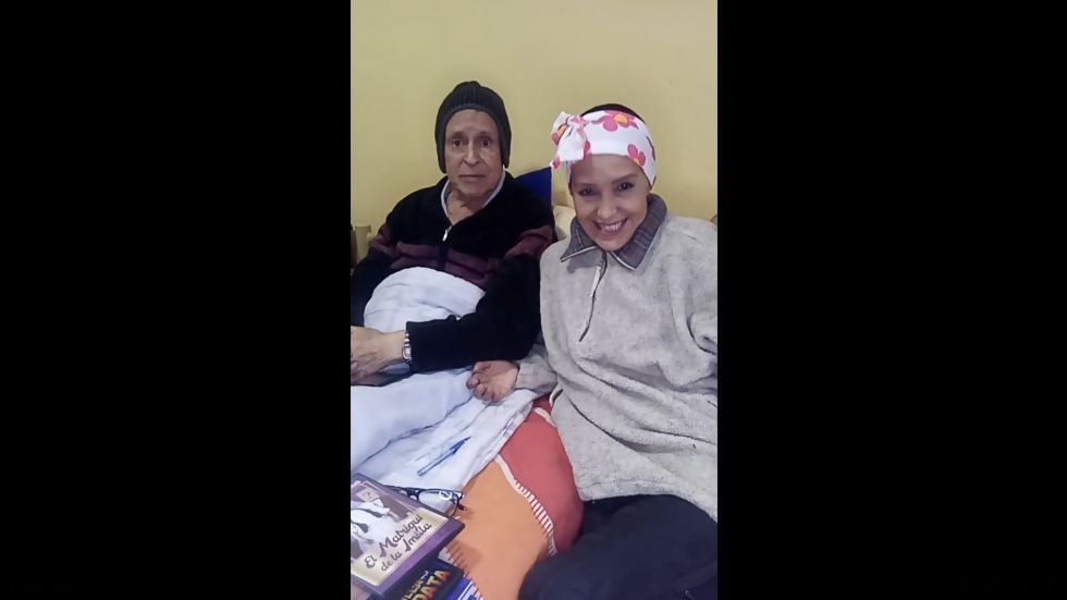 David Santalla y Sandra Saavedra, durante su transmisión por Facebook este martes.