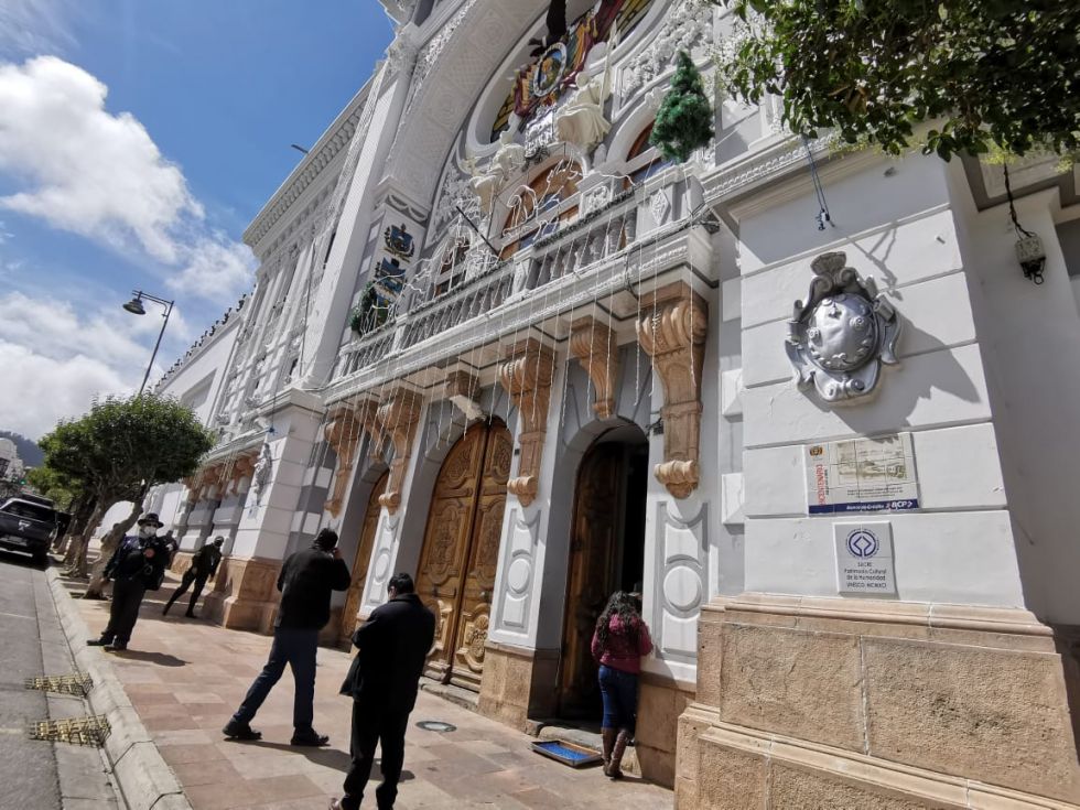 La Gobernación de Chuquisaca alista una jornada de vacunación de sus funcionarios.