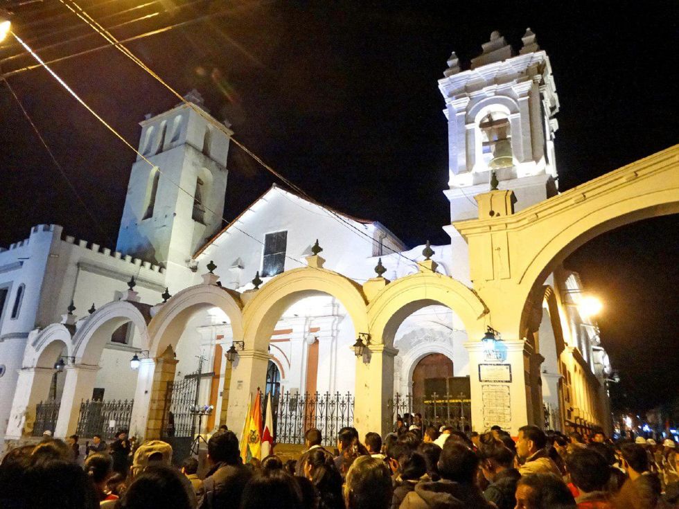 Vista del exterior de la basílica de San Francisco, donde se encuentra la Campana de la Libertad.