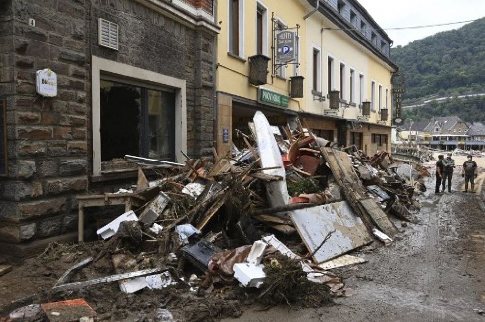 Vista de una calle de una pequeña ciudad de la región de Renania-Palatinado, en el oeste de Alemania, tras las devastadoras inundaciones de la semana pasada.