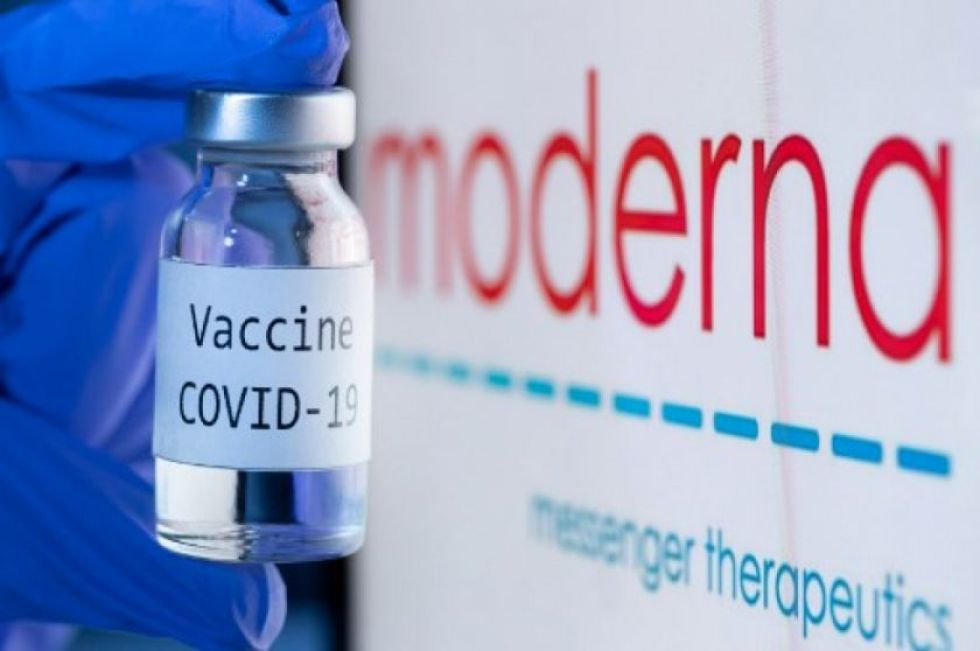 Moderna espera presentar este mes la solicitud de aprobación completa de su vacuna anticovid ante la Administración de Alimentos y Medicamentos de Estados Unidos.