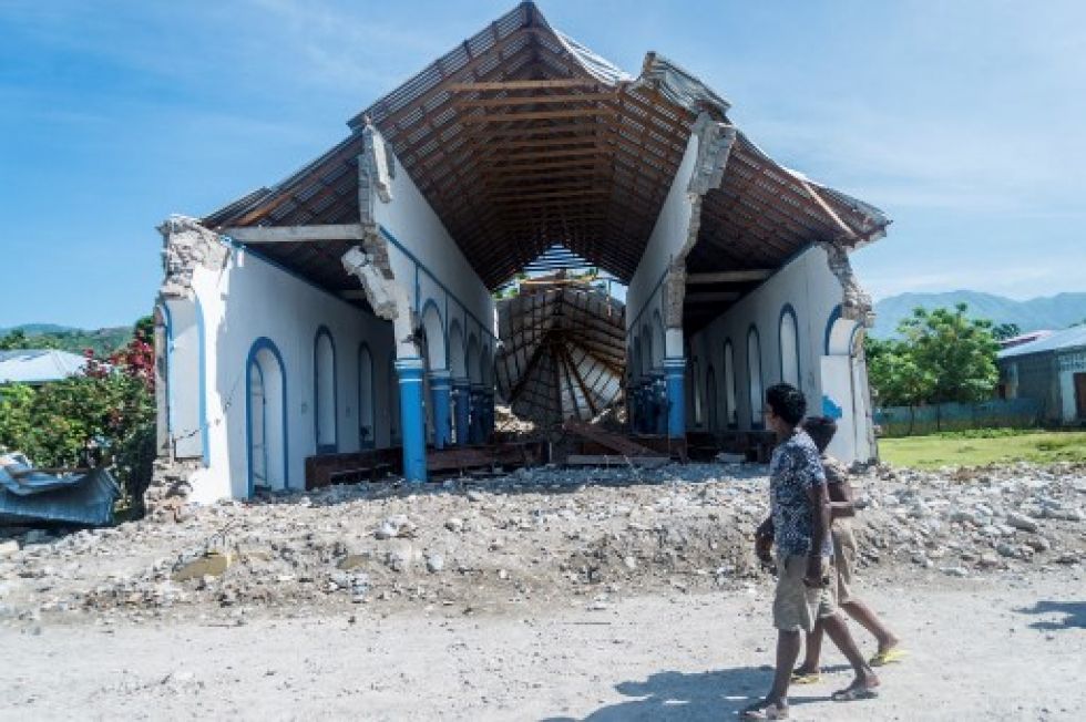 El violento terremoto del sábado causó alrededor de 1.500 víctimas y cuantiosos daños en la infraestructura del país caribeño.