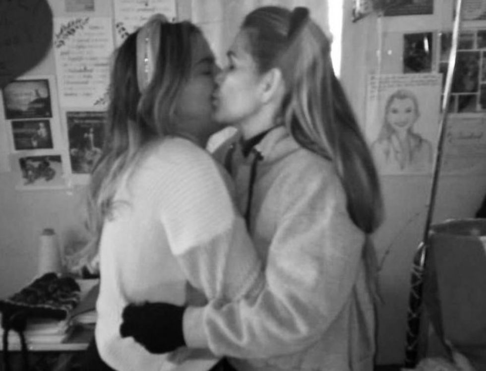 Una fotografía de Carolina Ribera y su madre, Jeanine Áñez, el pasado 1 de mayo.