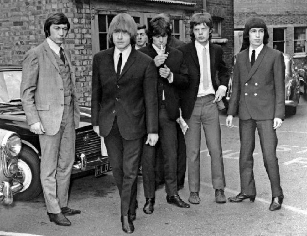 Los Rolling Stones irrumpieron en el mundo del rock a principios de la década de 1960 y fueron, junto con los Beatles, uno de los grupos con mayor éxito a nivel mundial.
