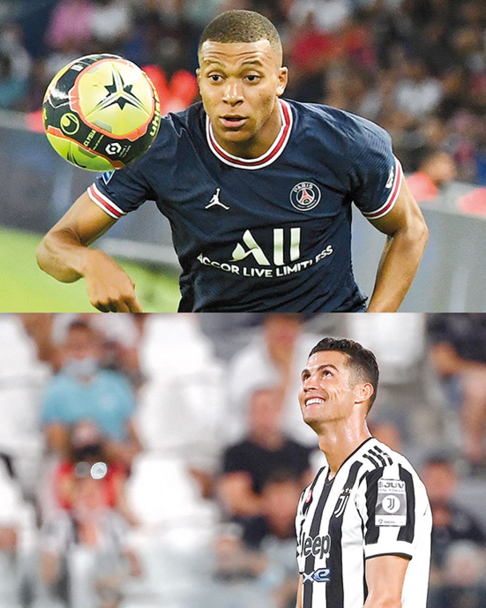 Kylian Mbappé (arriba) podría recalar en el Real Madrid, mientras que Cristiano Ronaldo en el Manchester City.