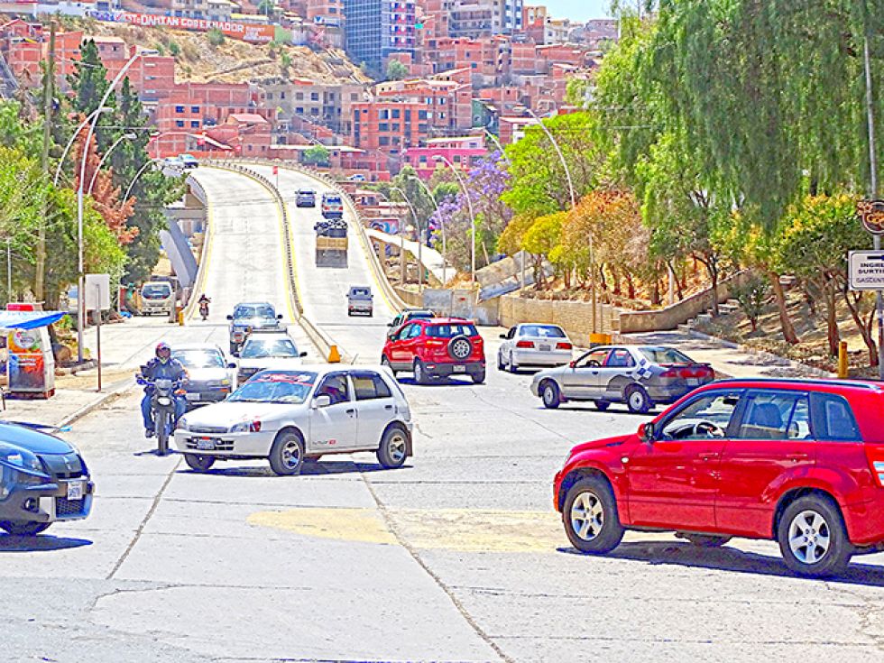 TRÁNSITO. Una vista del puente Tintamayu por donde a diario pasan miles de vehículos.