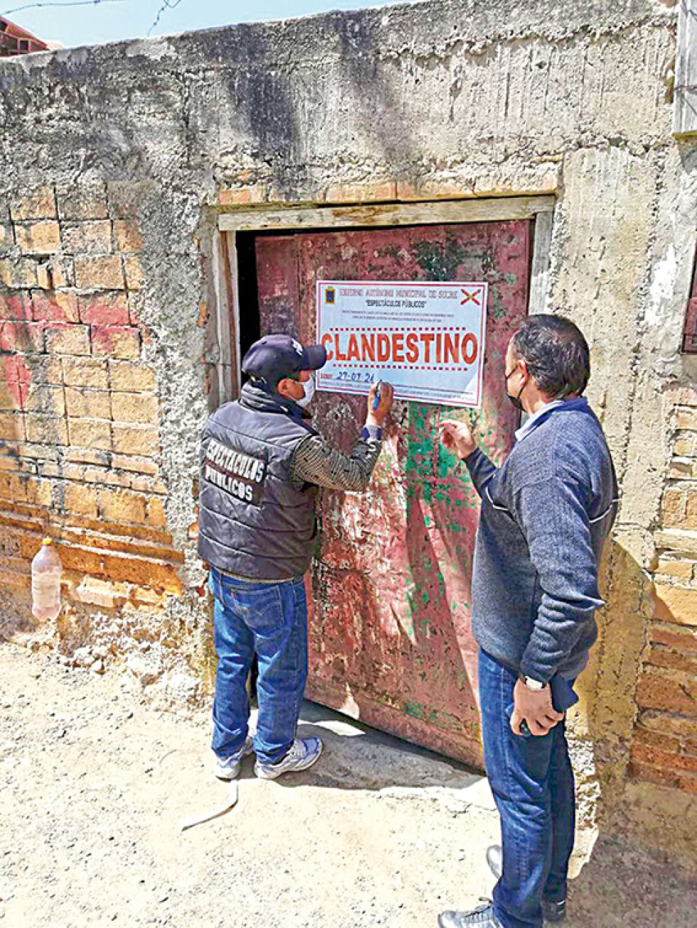DENUNCIE. Hay locales clandestinos que funcionan todas los días y las 24 horas.