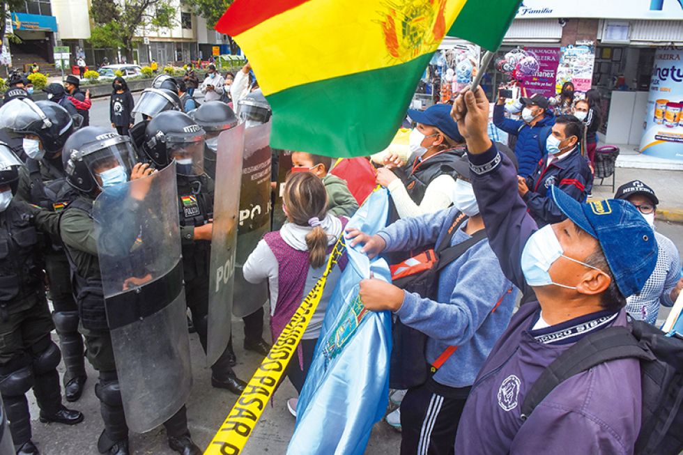 PARO. Una imagen del paro que se registró el pasado lunes en Cochabamba, al igual que en La Paz y gran parte de la capital cruceña.