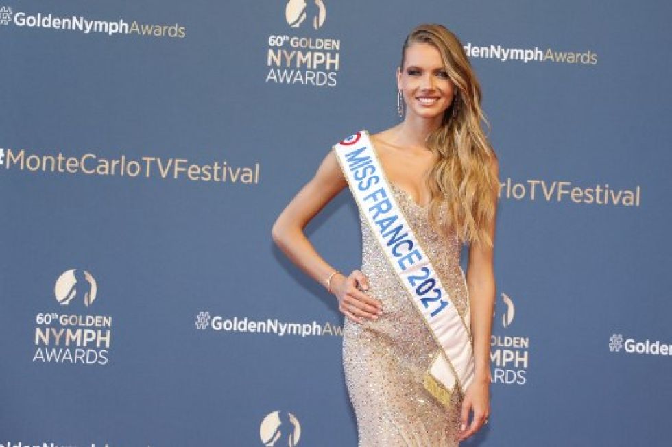 Miss Francia 2021, Amandine Petit, posa durante un evento realizado en Montecarlo el pasado mes de junio.
