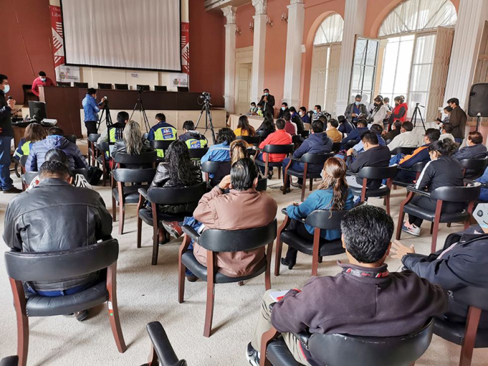 AUDIENCIA. La ABC explica los alcances del proyecto, en un evento de la Asamblea.
