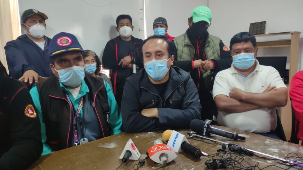 La conferencia de prensa de los dirigentes del Comité Interinstitucional.