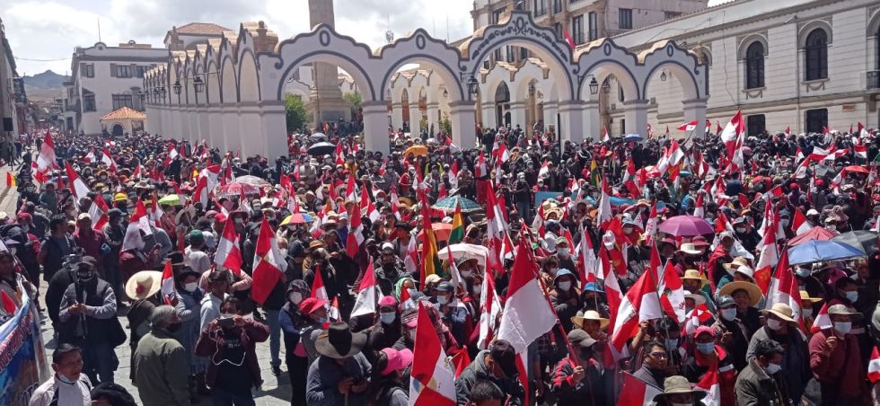 Potosinos durante el cabildo del miércoles.  
