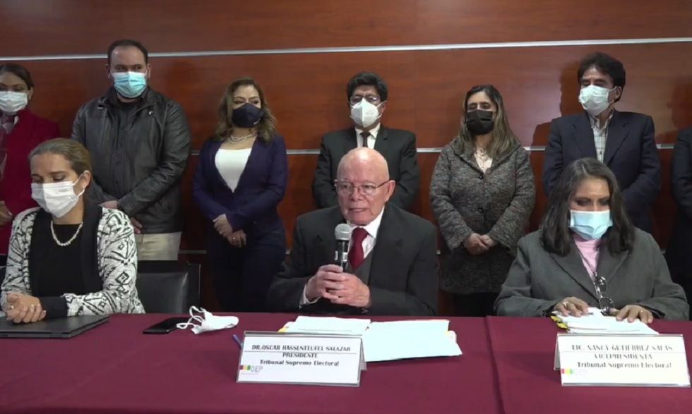 Los vocales del Tribunal Supremo Electoral presentaron este miércoles un pronunciamiento.