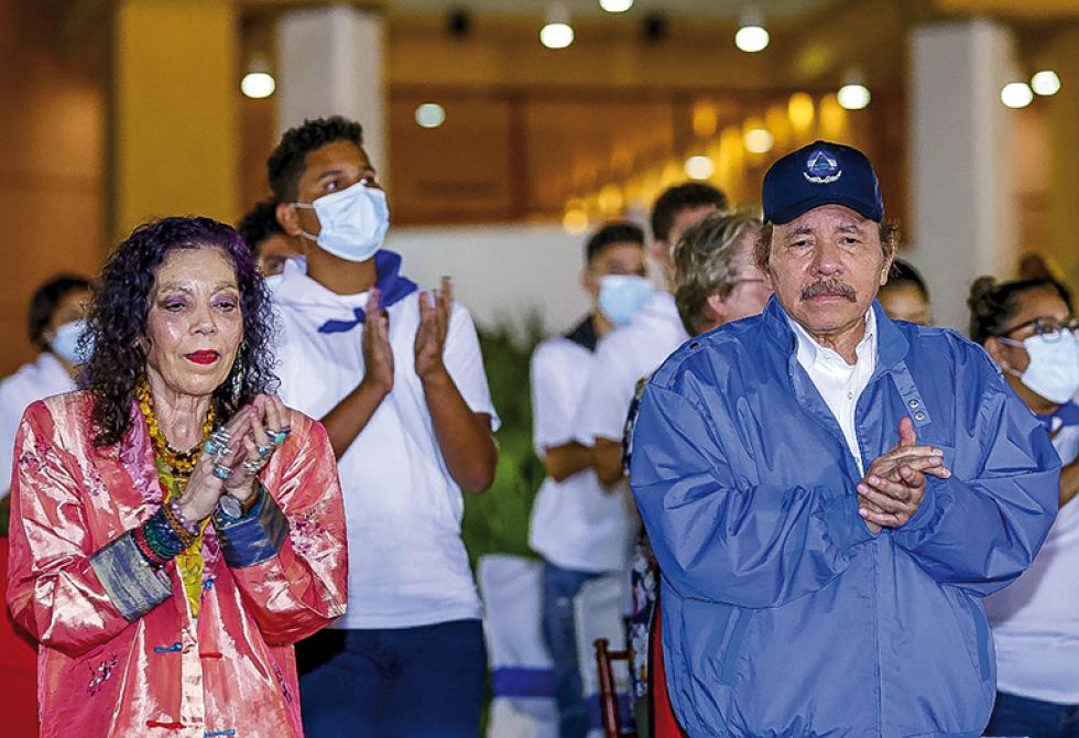 DENUNCIA. El presidente Daniel Ortega junto a su esposa y vicepresidenta, Rosario Murillo..