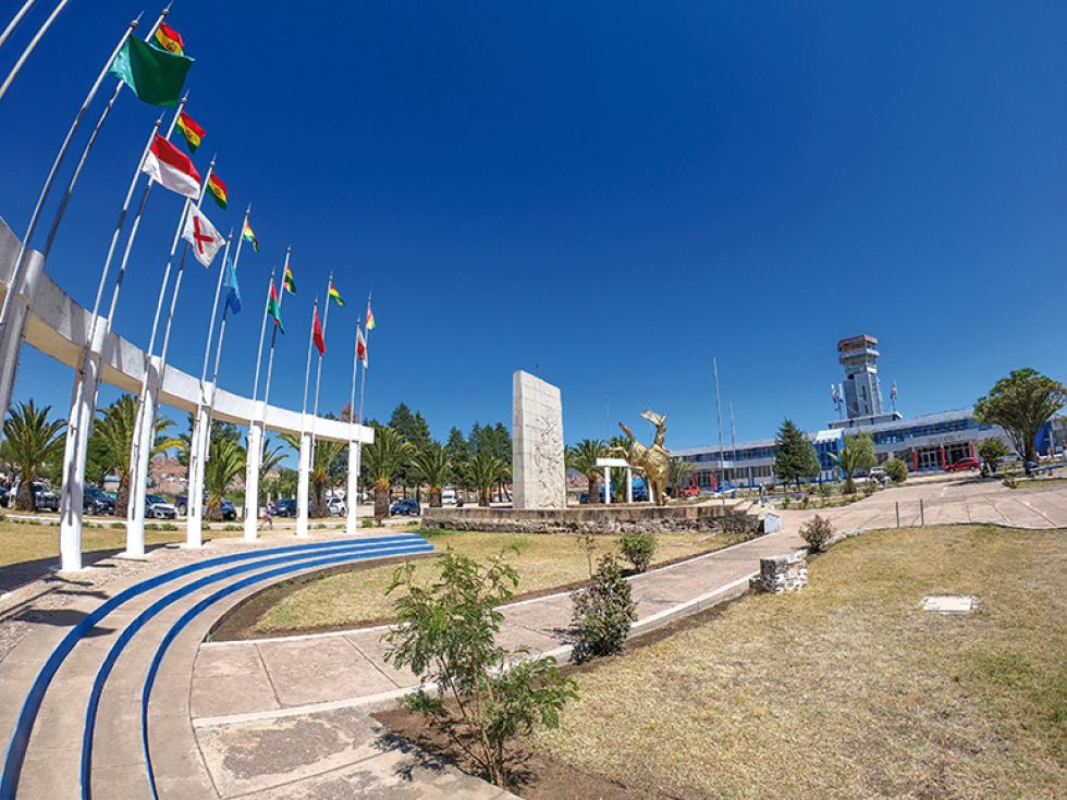 POLÉMICA. Observan que el exaeropuerto está descuidado y vecinos rechazan un nuevo comodato.