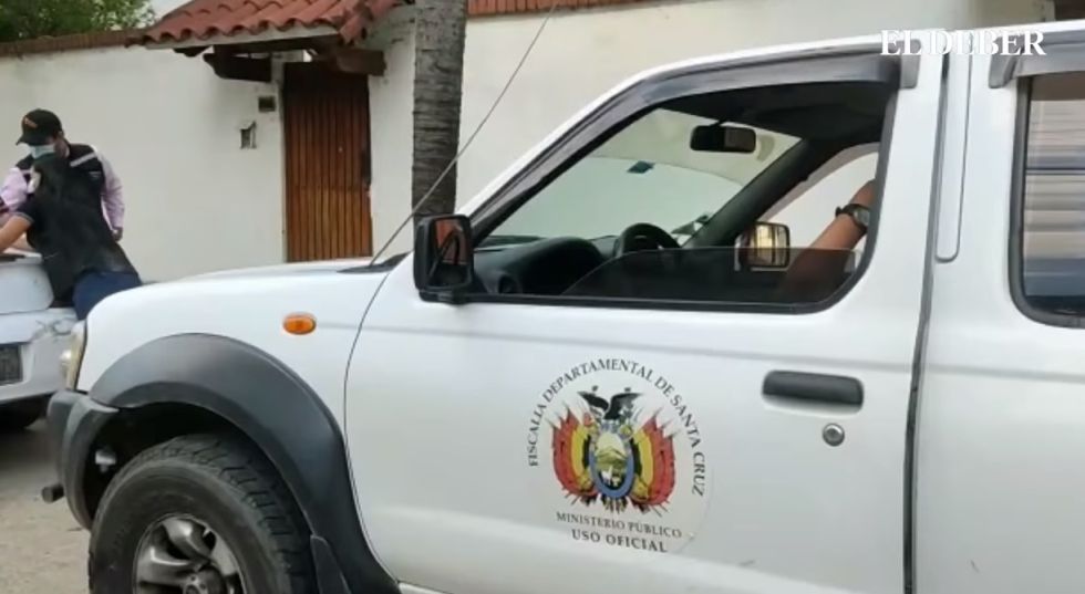 Un equipo de fiscales y policías procedieron con el allanamiento de los inmuebles de Antonio Parada.