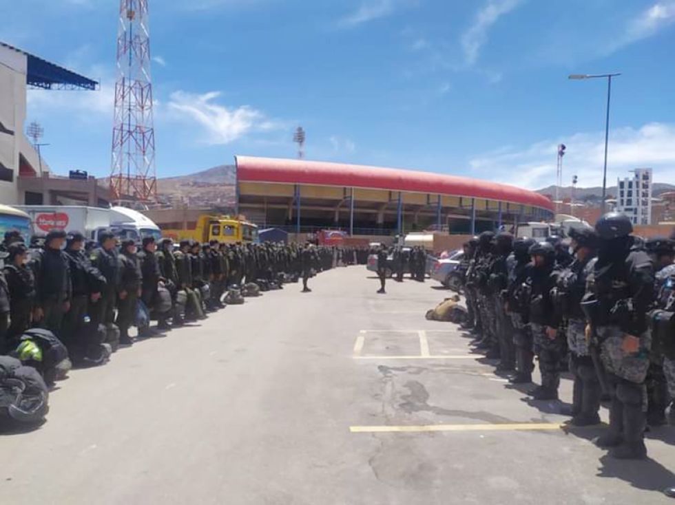 POTOSÍ. El despliegue policial para la aprehensión del exdirigente cívico Marco Pumari.