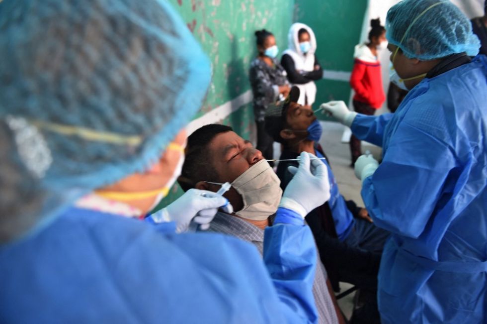 Las autoridades mexicanas intensificaron el control de la pandemia mediante la realización de pruebas rápidas entre su población.