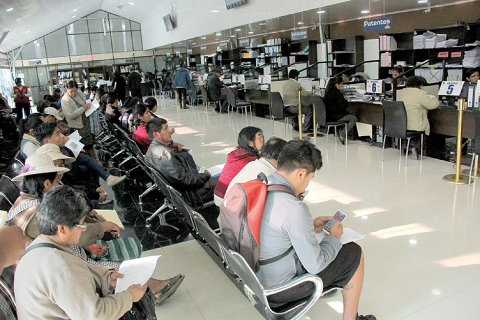 PUNTOS. Una de las oficinas de recaudaciones de la Alcaldía, situada en Yurac Yurac.