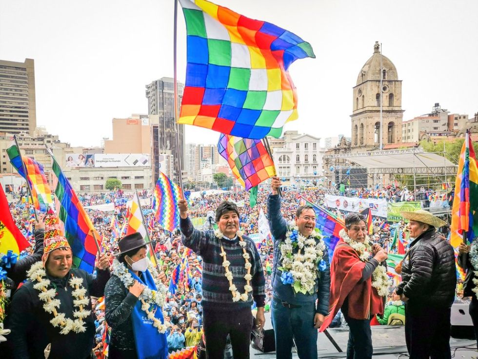 Evo Morales, Luis Arce y David Choquehuanca, en la concentración d la Marcha por la Patria.
