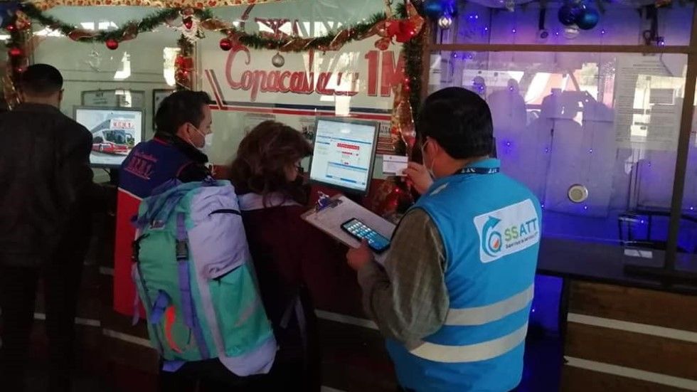 Los controles de la ATT en las terminales. 